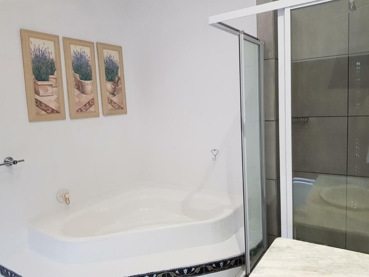 Zonnevanger Guesthouse Noorder-Paarl Eksteriør bilde